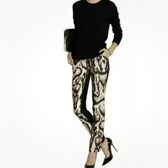 Diane Von Furstenberg Mary Mikado Wool Silk Pants Animal Print Size 6 - Picture 4 of 16